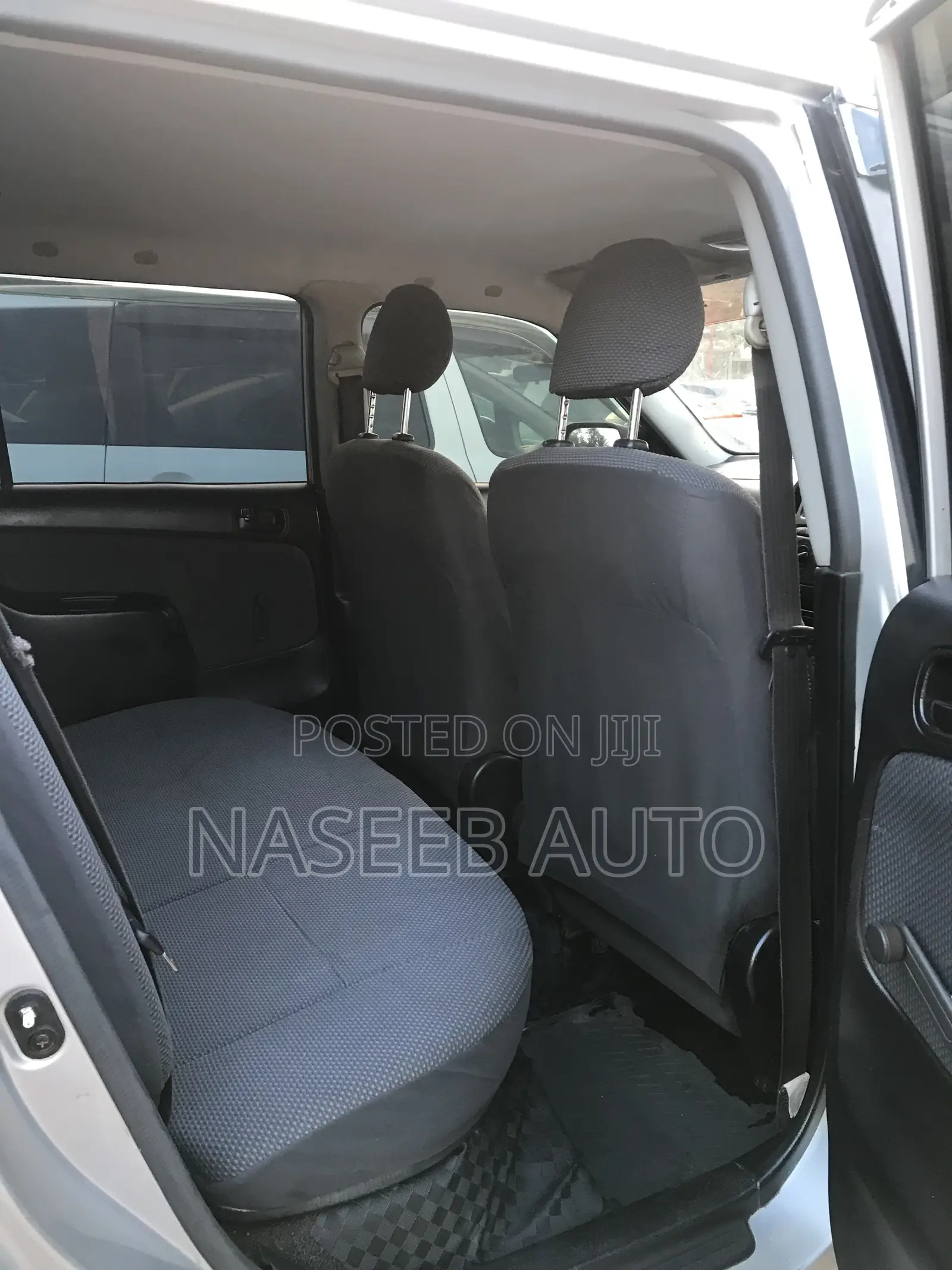 Toyota Probox 2007 Silver