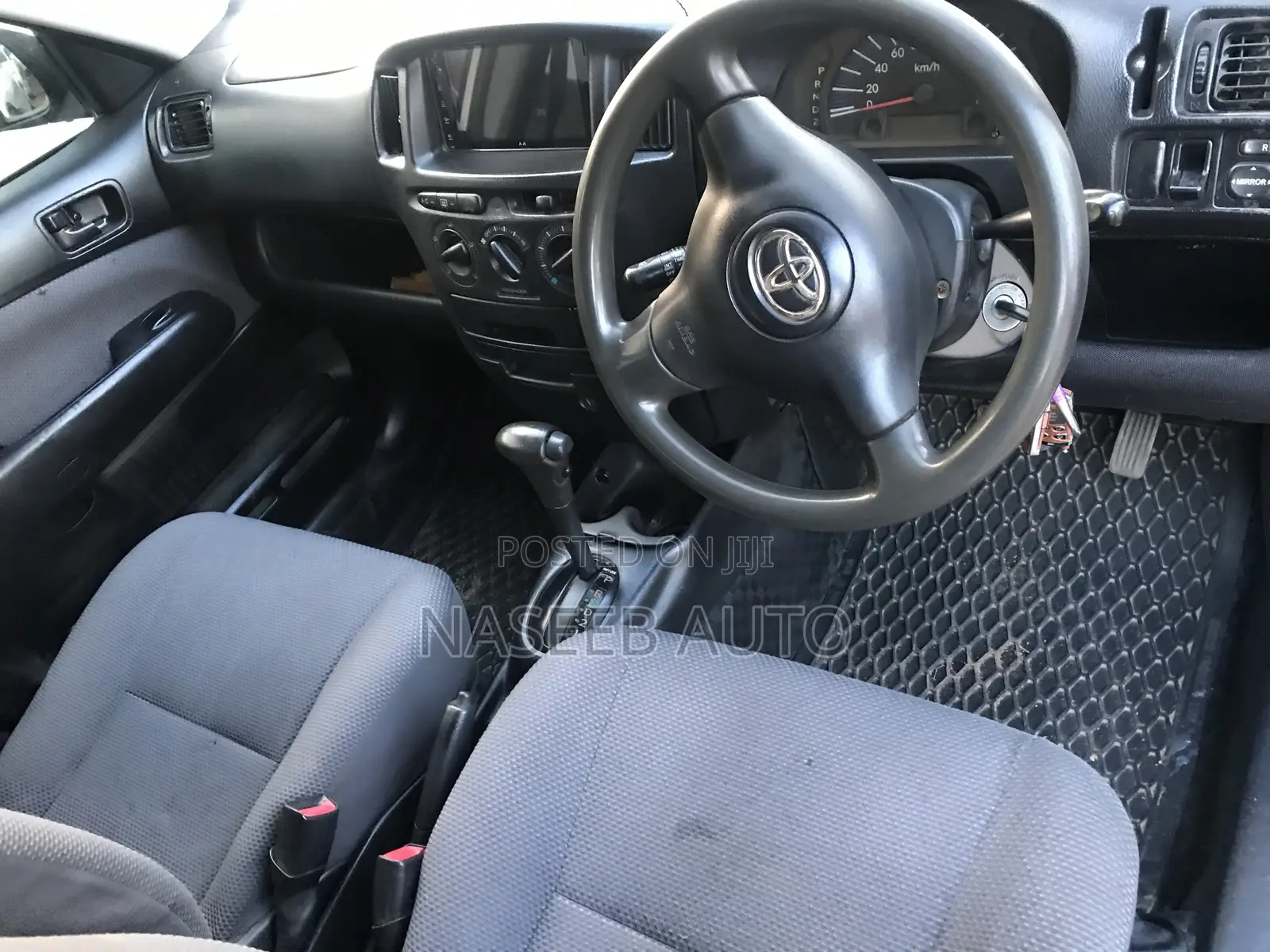 Toyota Probox 2007 Silver