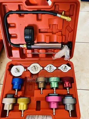 Water Tank Leak Detector or Radiator Kit Tester