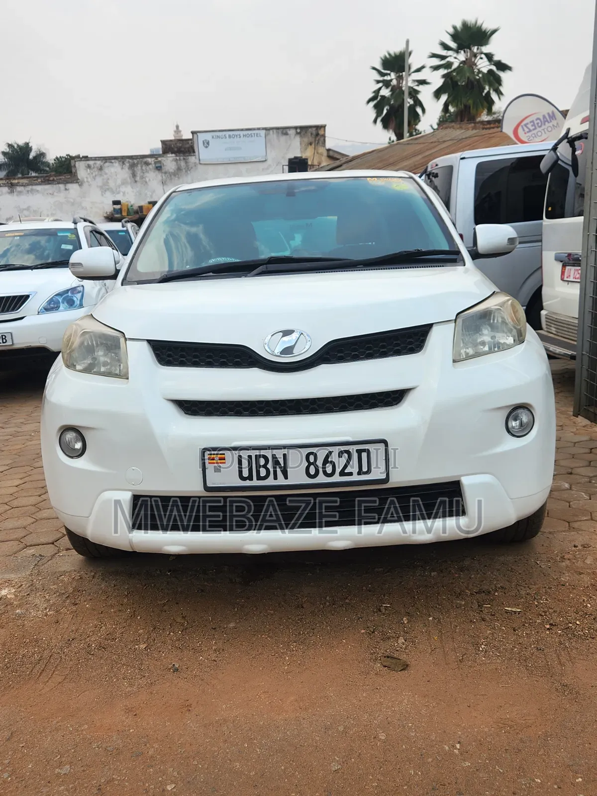 Toyota IST 2009 White