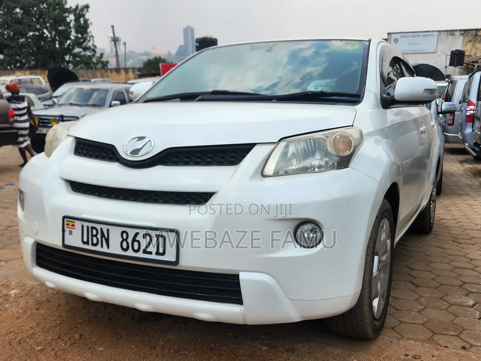 Toyota IST 2009 White