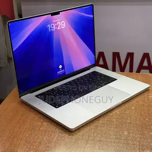 Laptop Apple MacBook Pro 2023 M2 Pro 32GB Apple M2 SSD 512GB