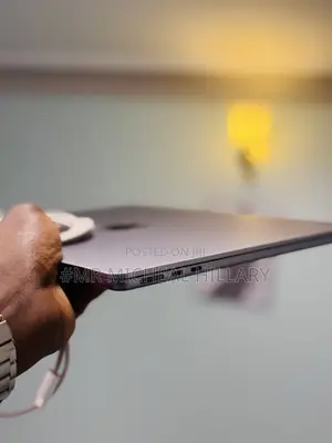 Laptop Apple MacBook Air 2023 M2 8GB Apple M2 SSD 256GB