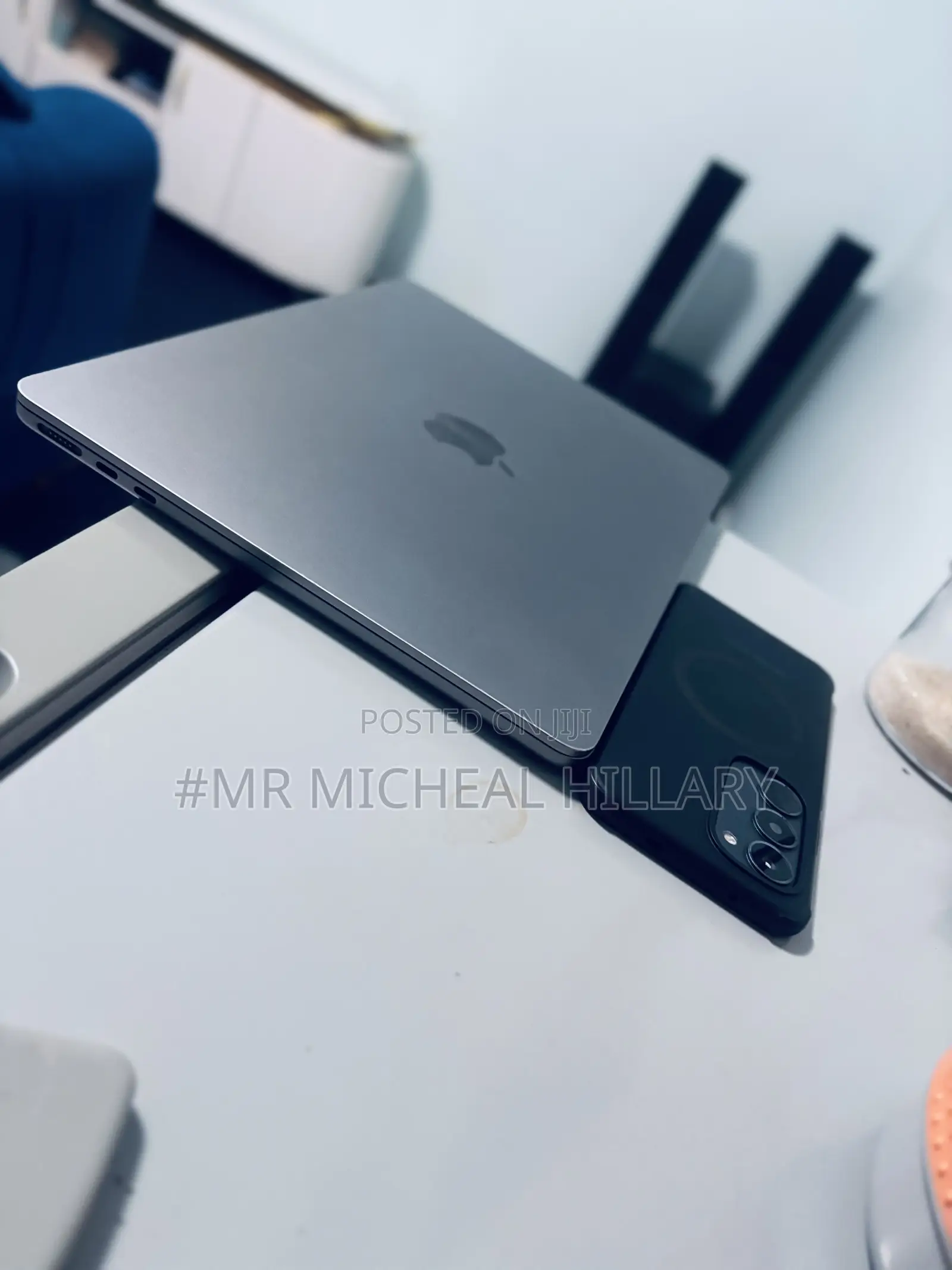 Laptop Apple MacBook Air 2023 M2 8GB Apple M2 SSD 256GB