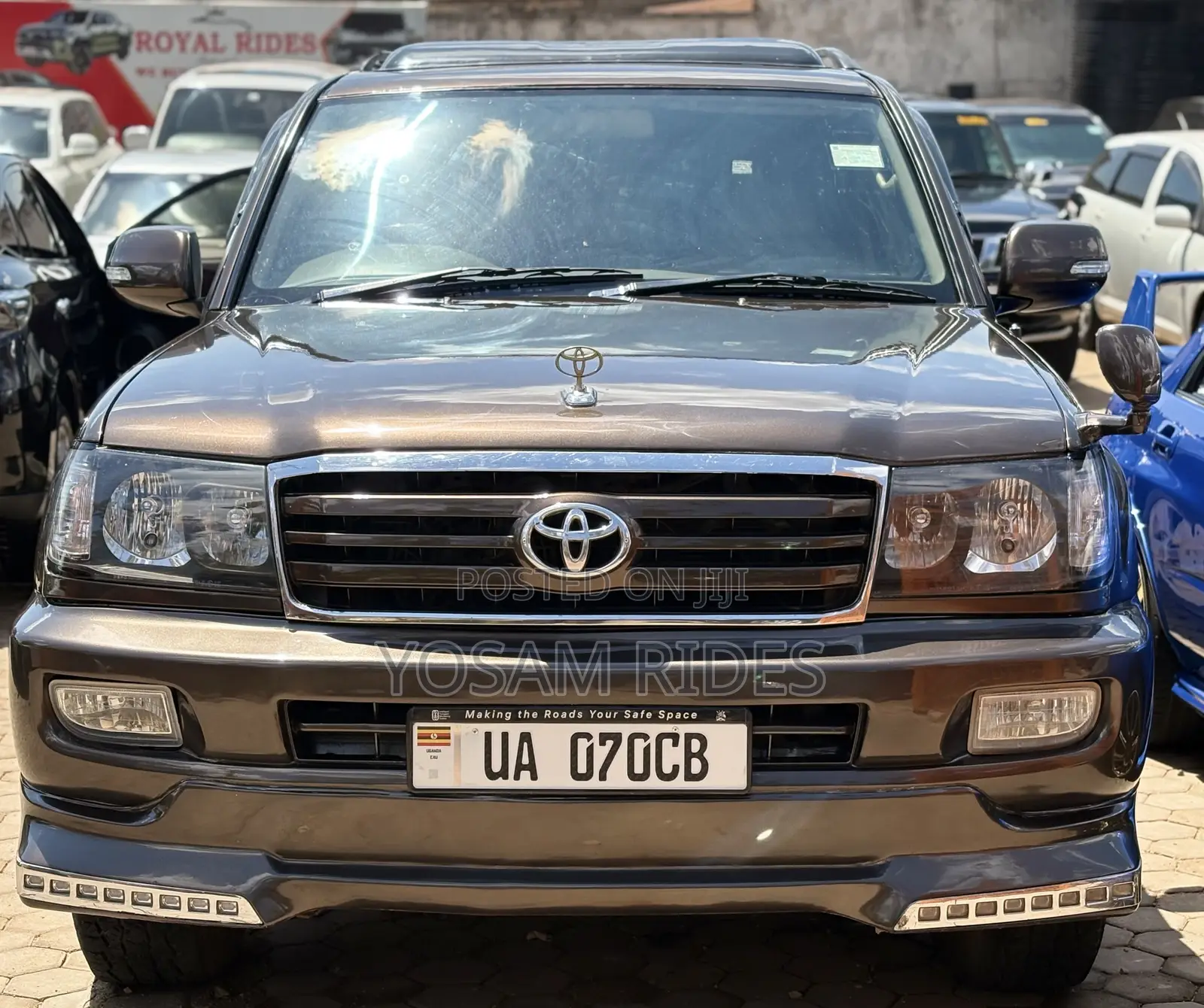 Toyota Land Cruiser Cygnus 4.7 2002 Brown