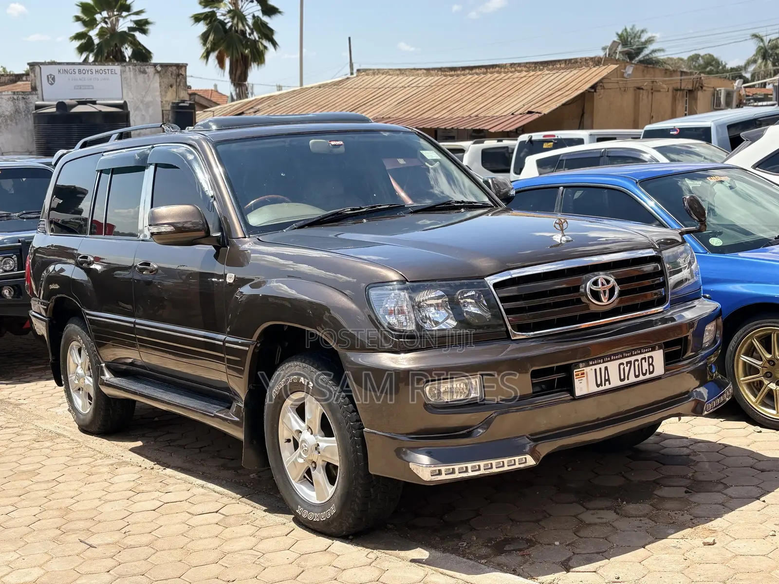 Toyota Land Cruiser Cygnus 4.7 2002 Brown