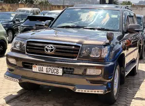 Toyota Land Cruiser Cygnus 4.7 2002 Brown