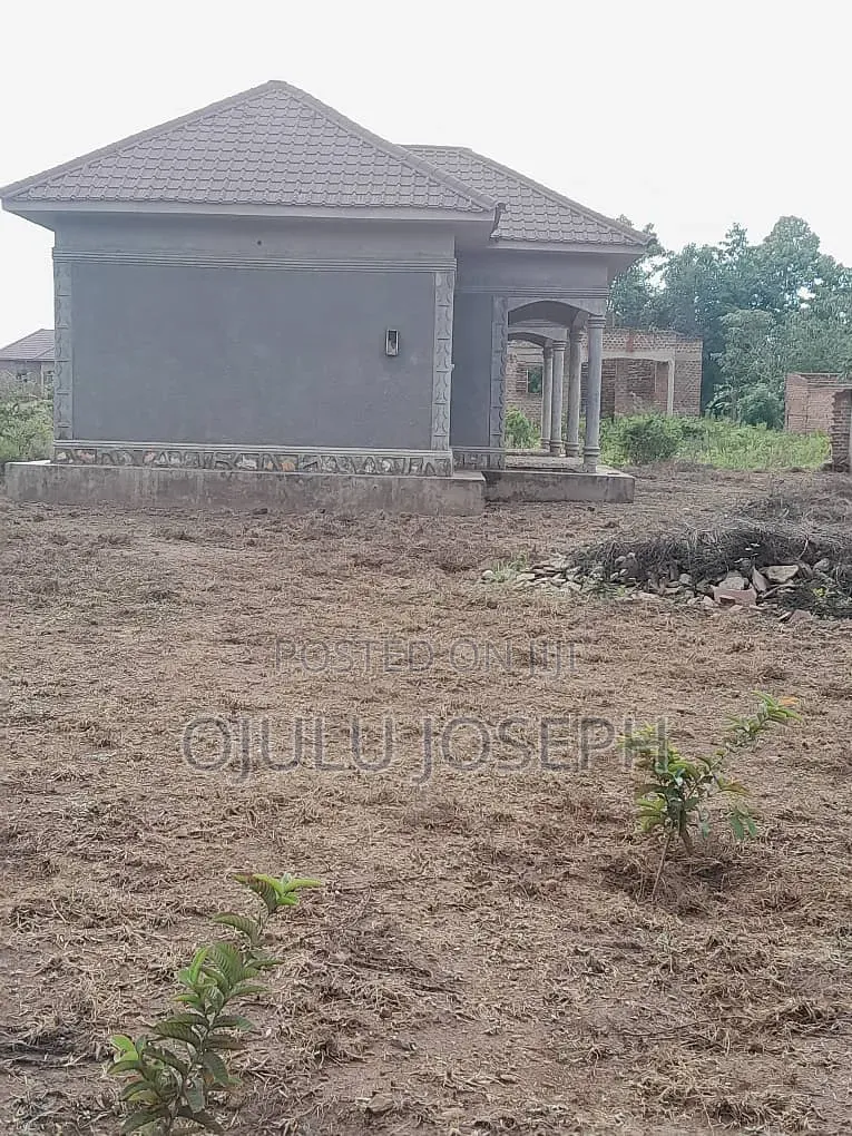 2bdrm House in Kumi for sale
