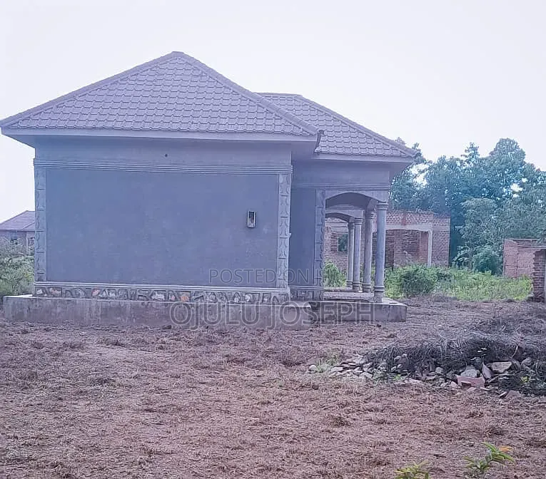 2bdrm House in Kumi for sale