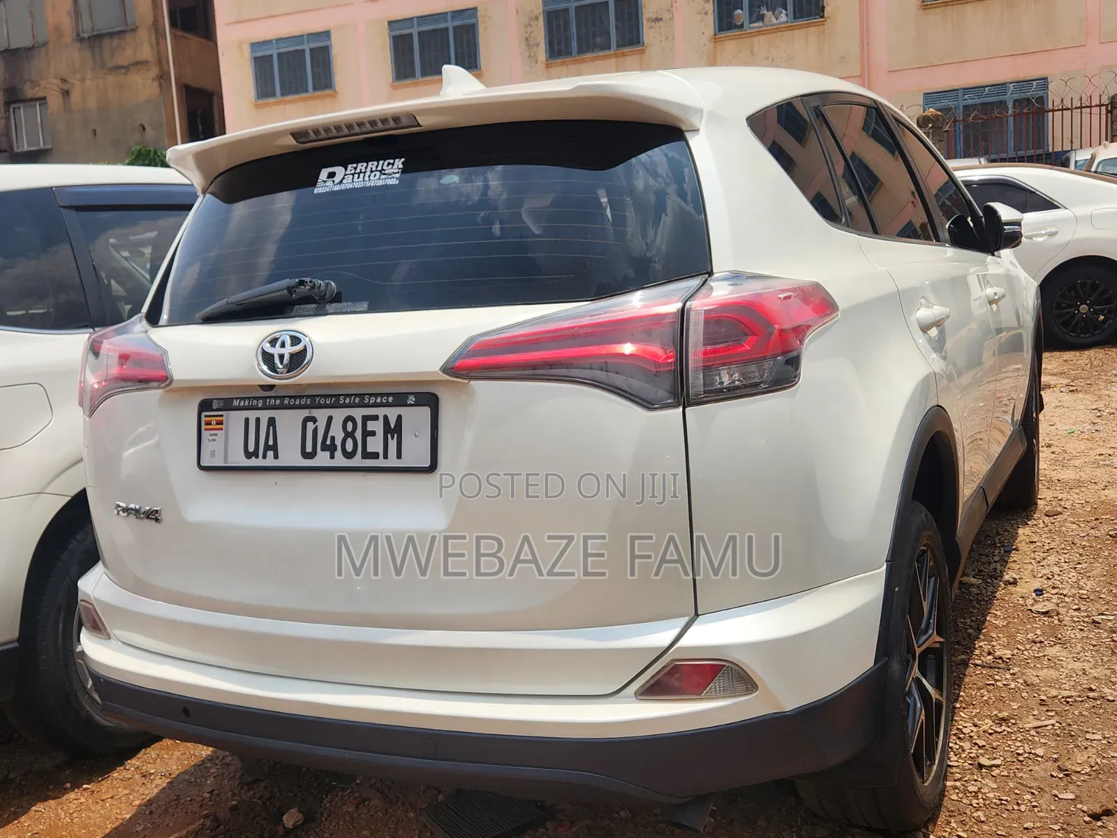 Toyota RAV4 2017 White