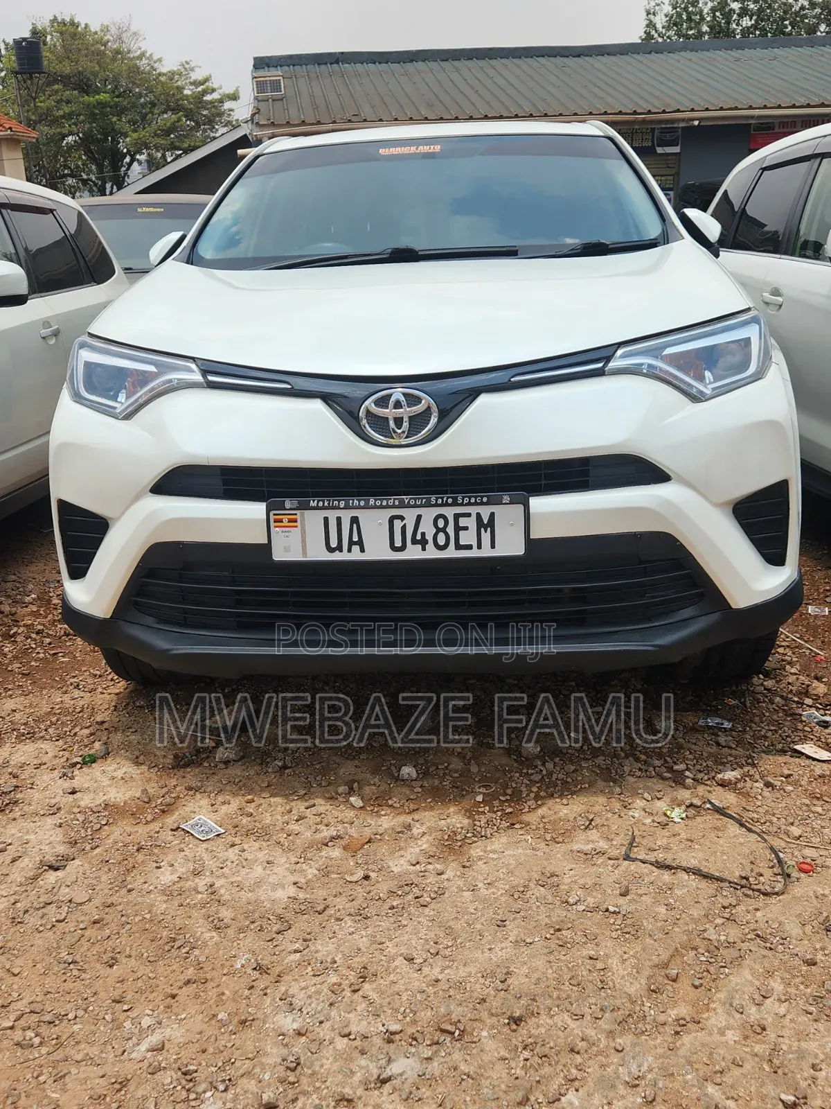Toyota RAV4 2017 White
