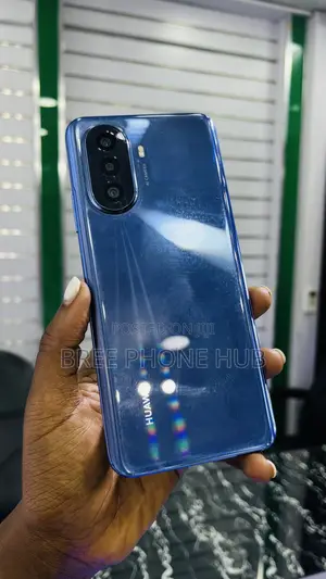 Huawei nova Y70 128 GB Blue