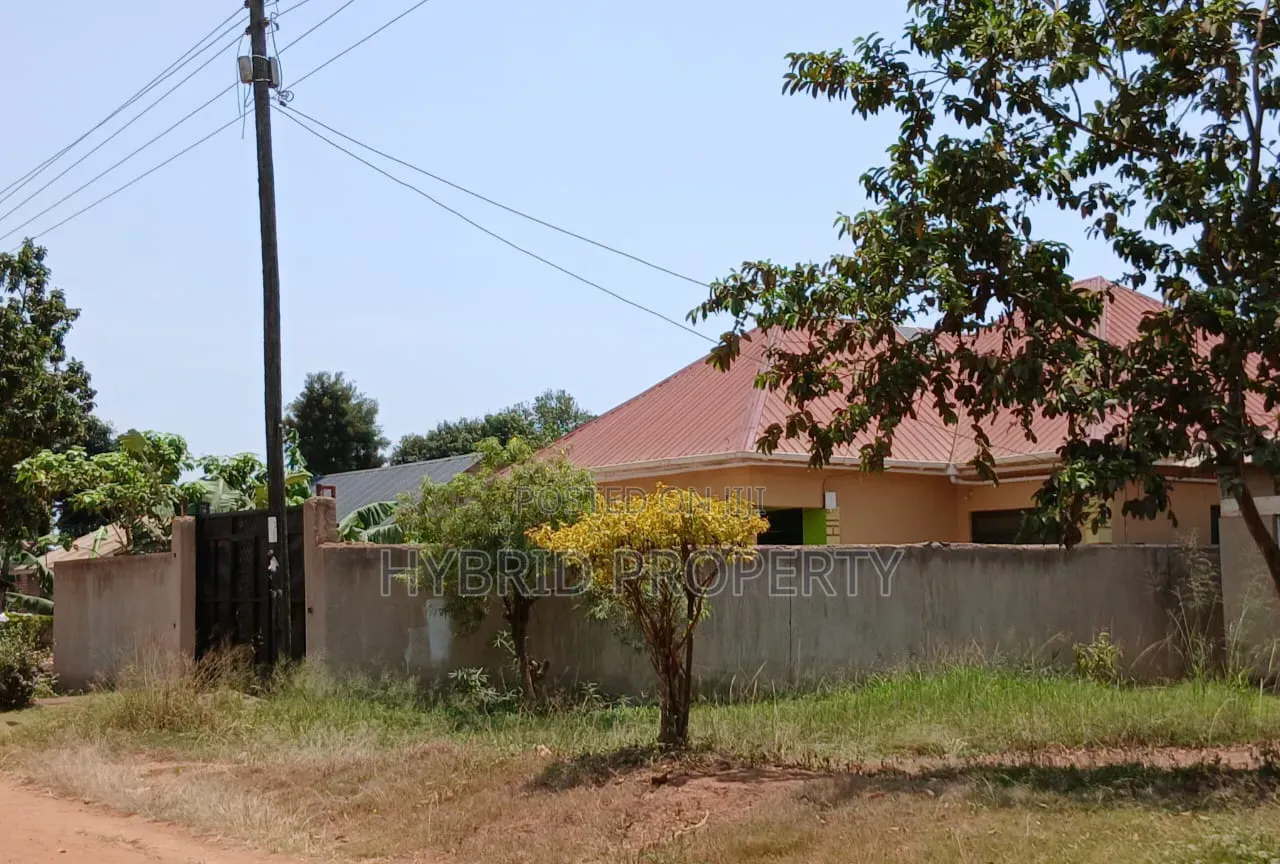 Prime Plots for Sale at Busiika~Kabeembe Land Estate Along Gayaza Road