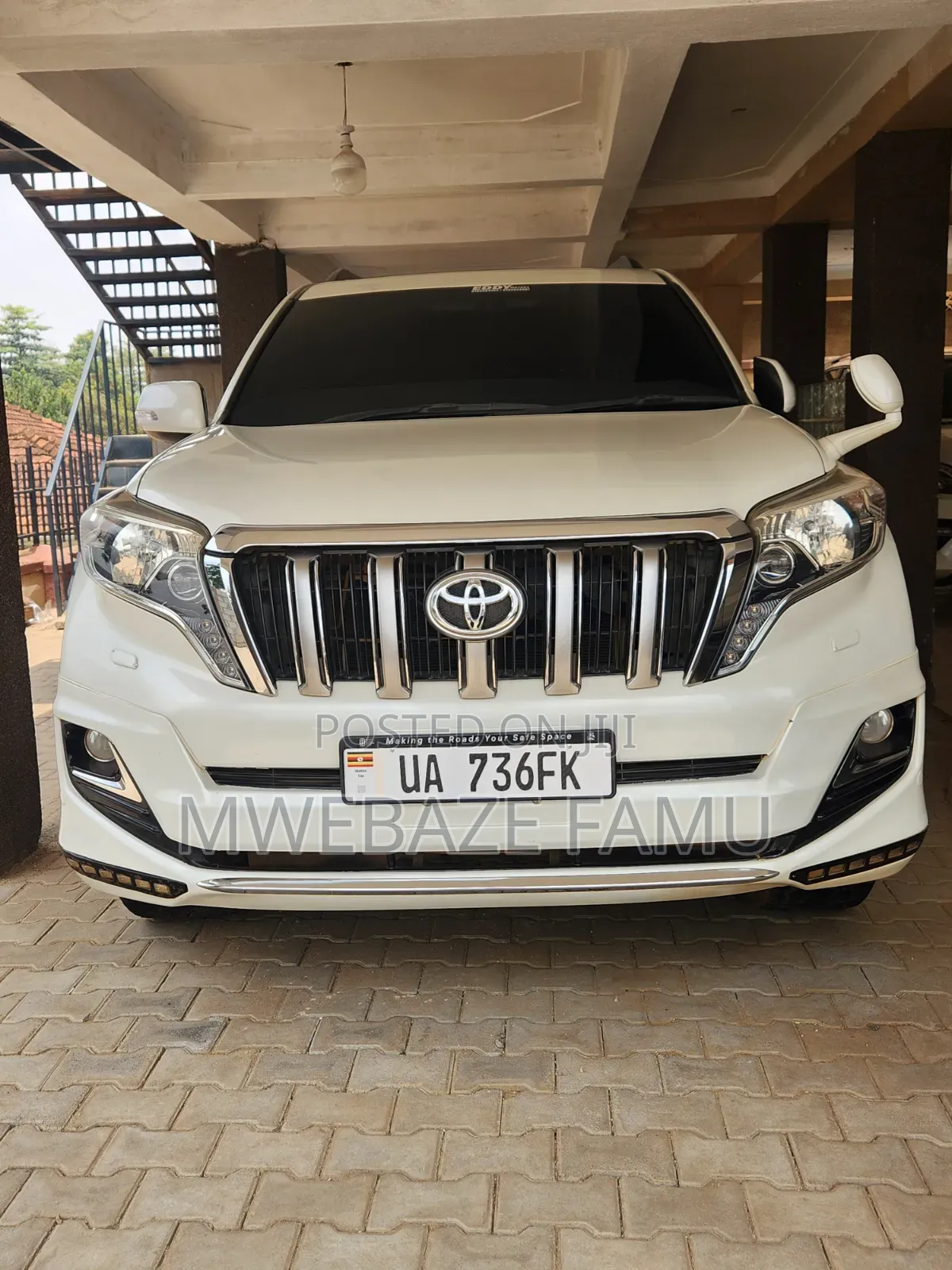 Toyota Land Cruiser Prado 2015 White