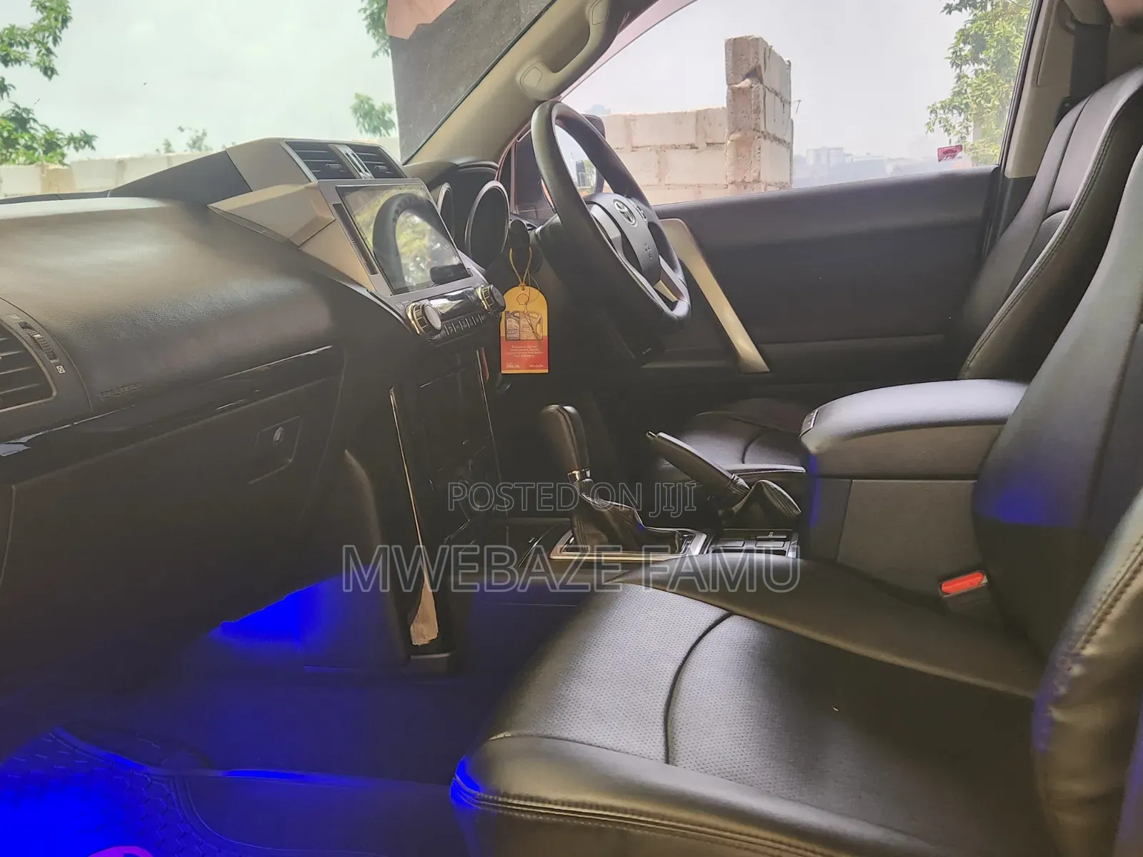 Toyota Land Cruiser Prado 2015 White