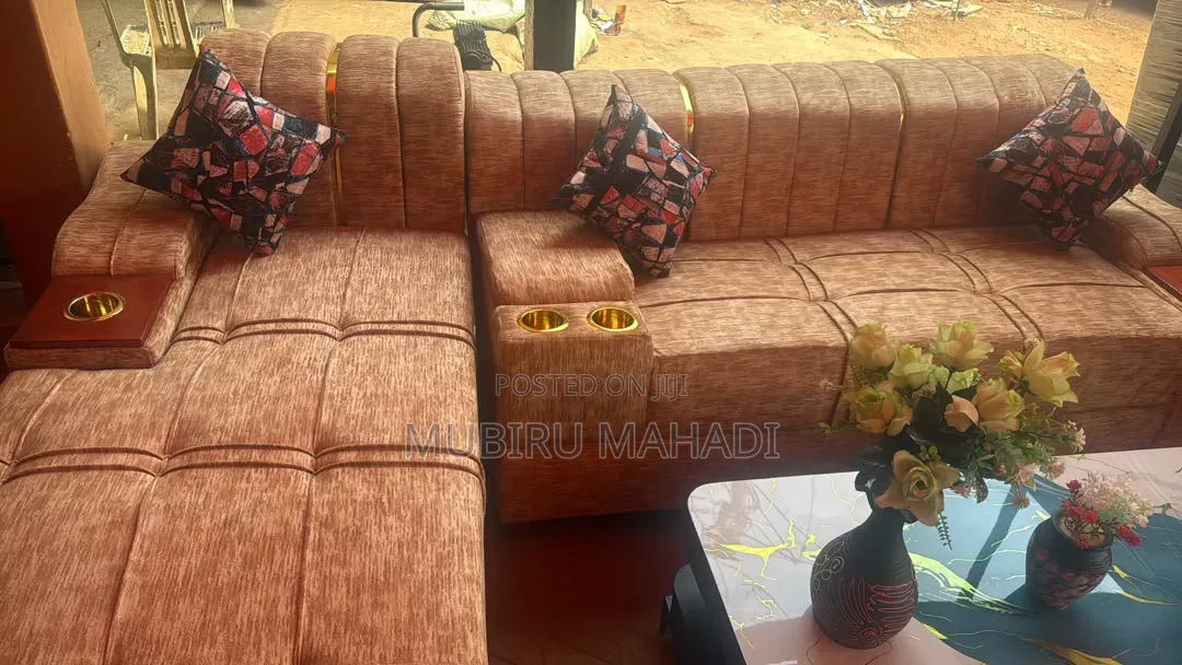 Sofa Set Available at Affordable Prices
