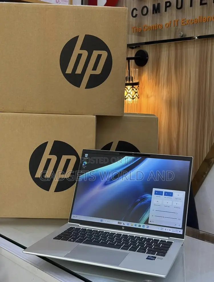 New Laptop HP EliteBook 840 G10 16GB Intel Core i5 SSD 512GB