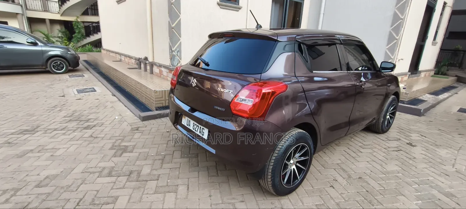 Suzuki Swift 2018 Burgundy