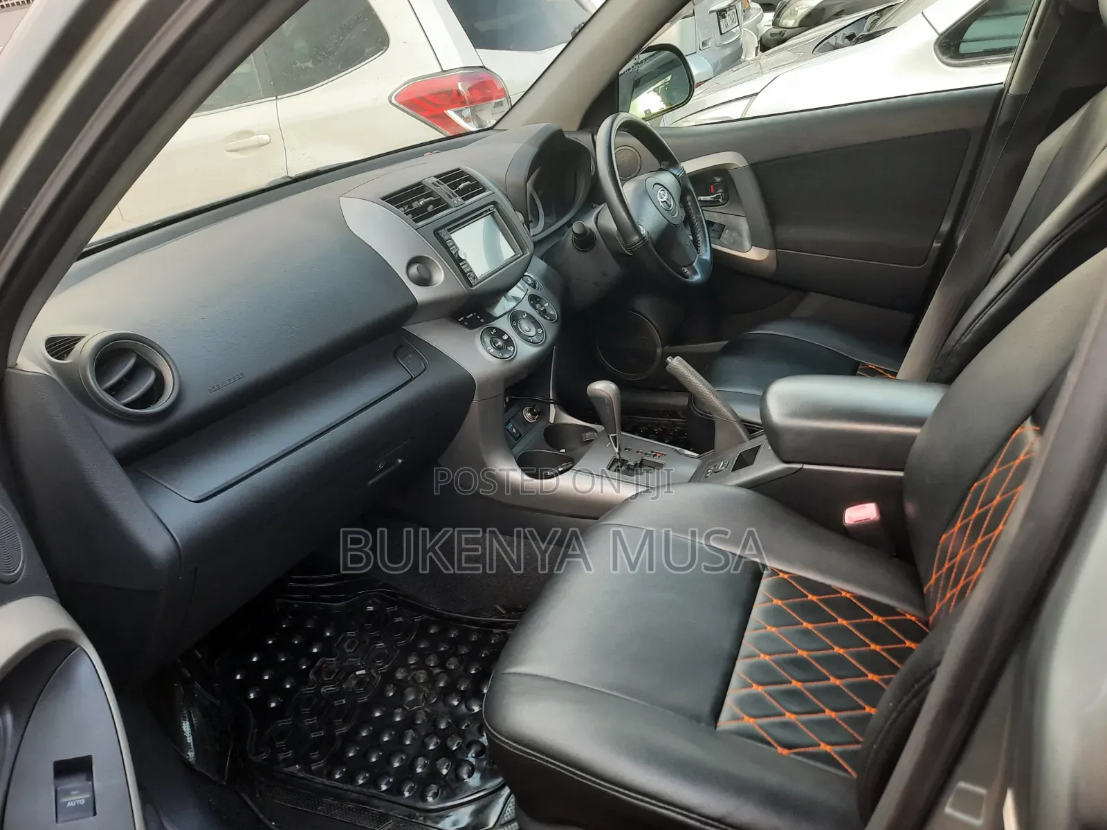 Toyota RAV4 2010 Gray
