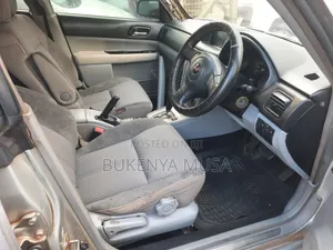 Toyota Raum 2000 White