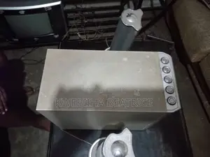 Whoopher Used