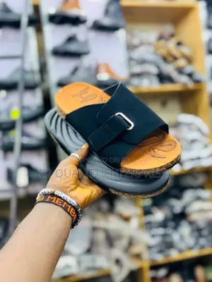Open Men Shoe in Different Colors and Sizes