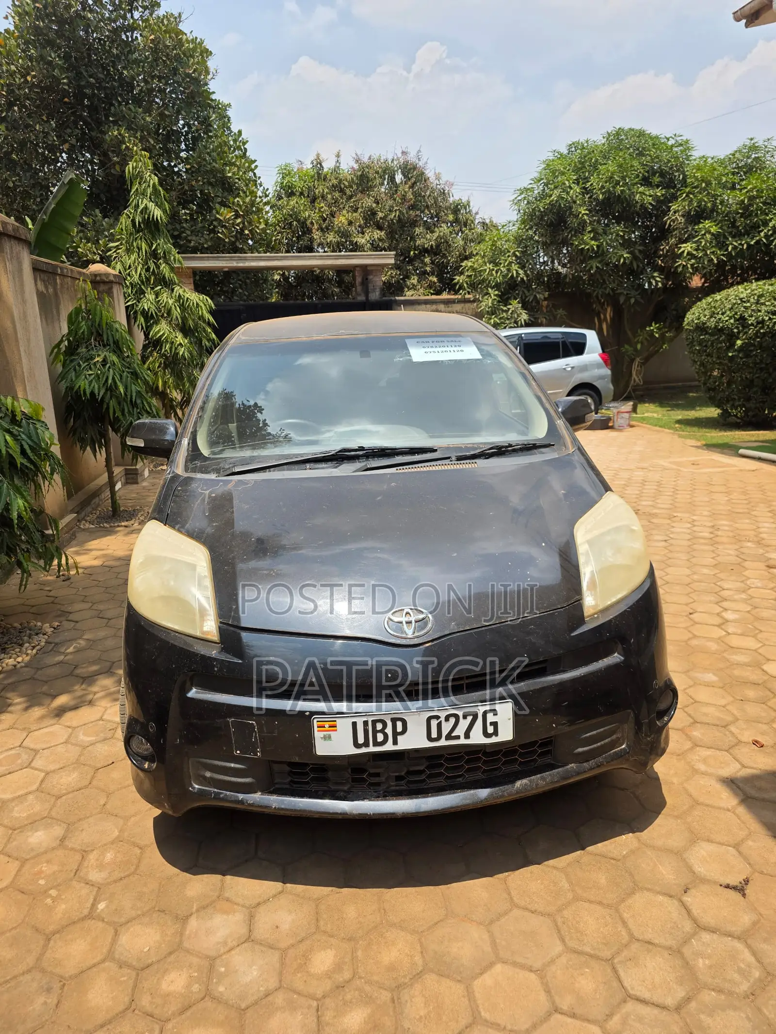 Toyota Passo Sette 2009 Black