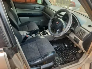 Subaru Forester 2005 Silver