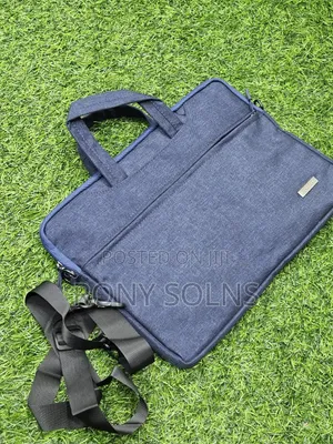 Laptop Hand Carry Shoulder Bag/Sleeve