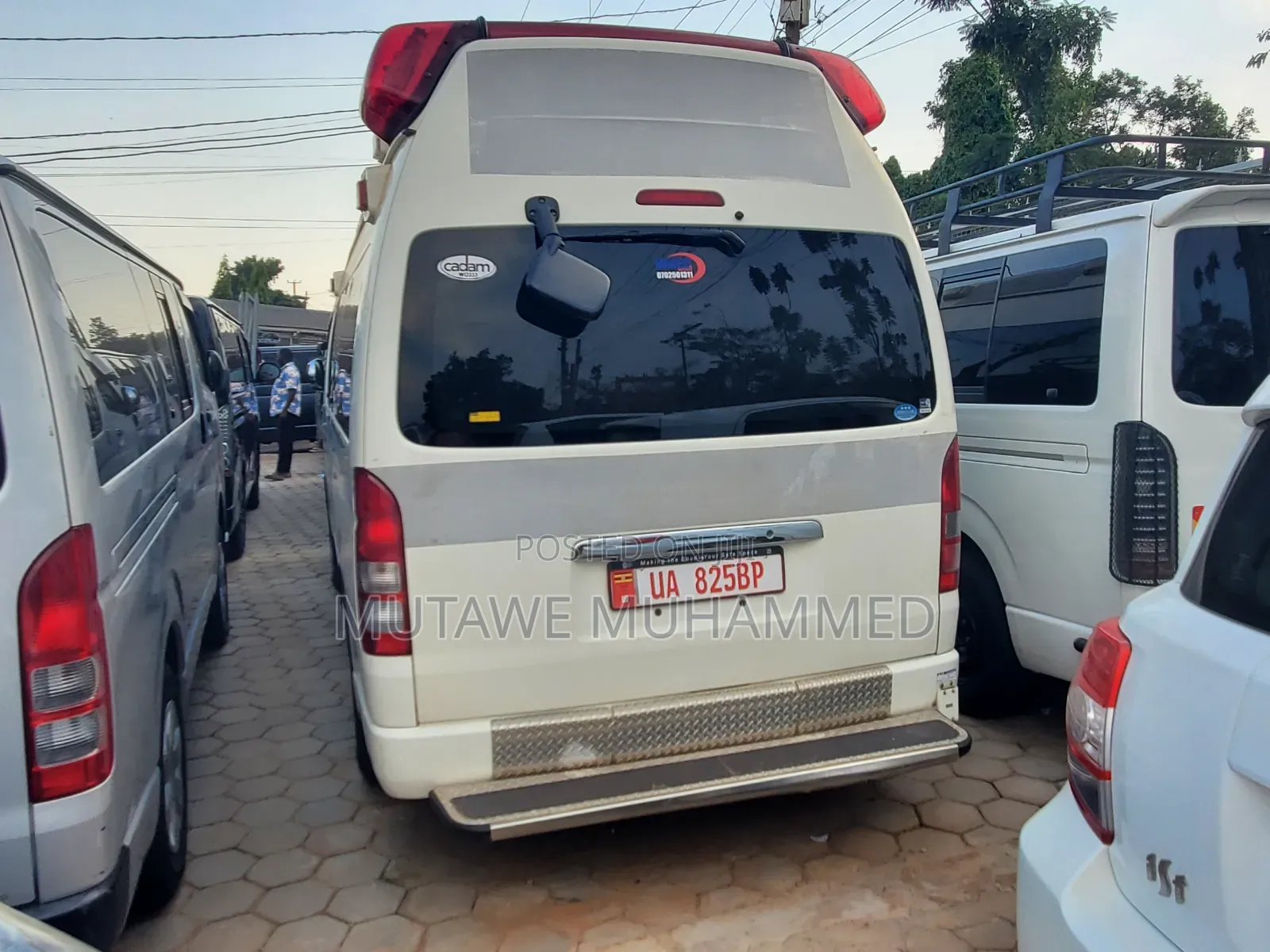 Toyota HiAce 2015 White