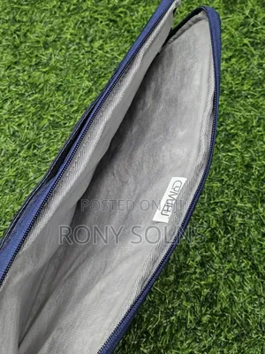 Laptop Hand Carry Shoulder Bag/Sleeve