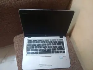 Laptop HP EliteBook 840 G3 8GB Intel Core i5 HDD 250GB
