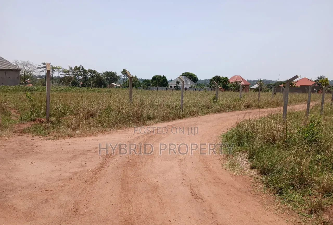 Prime Plots for Sale at Busiika~Wabikokoma Modern Estate~Gayaza Road.