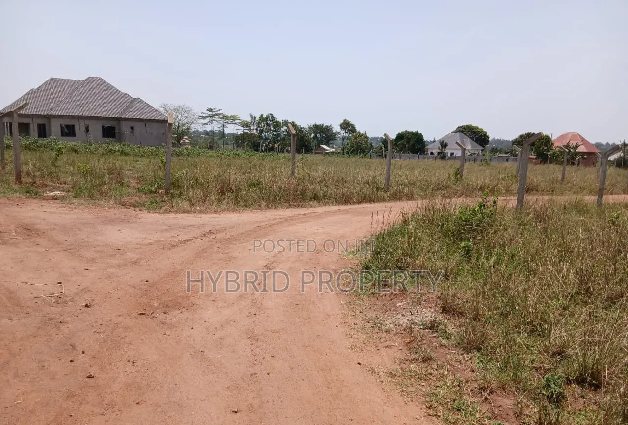 Prime Plots for Sale at Busiika~Wabikokoma Modern Estate~Gayaza Road.