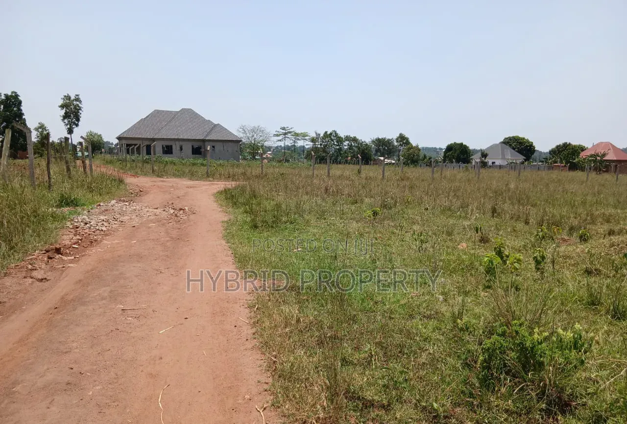 Prime Plots for Sale at Busiika~Wabikokoma Modern Estate~Gayaza Road.