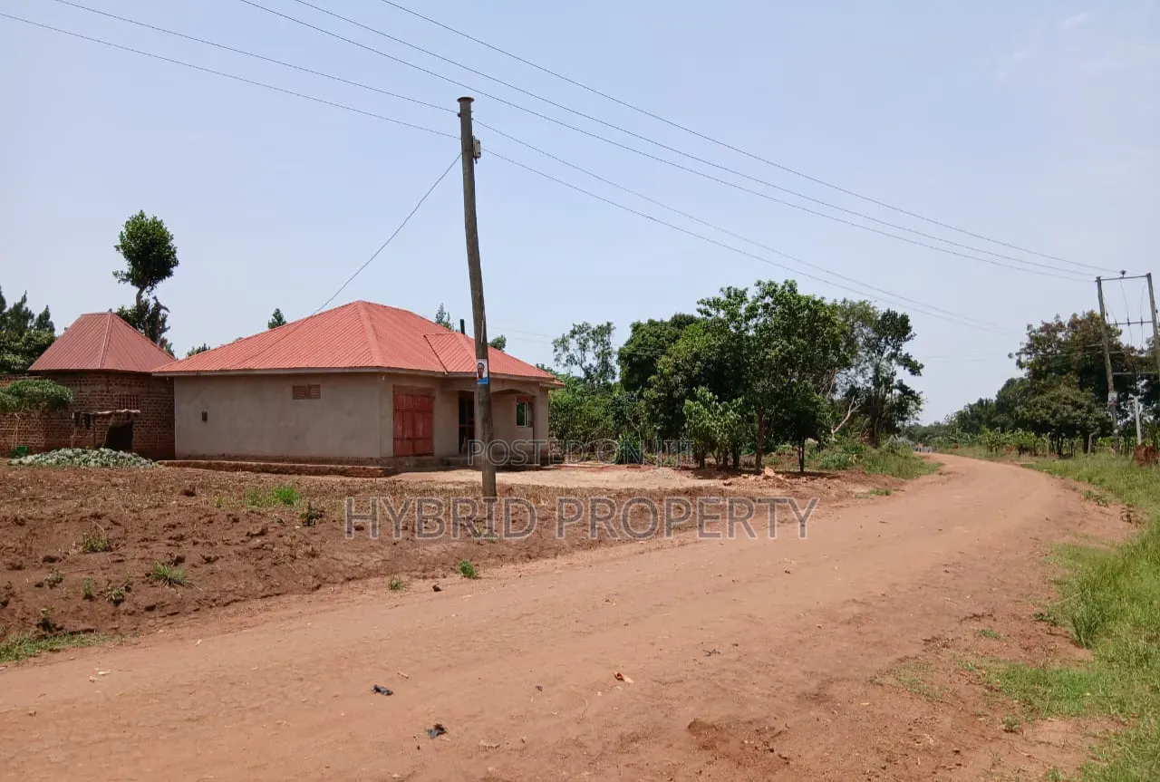 2 Commercial Plots for Sale at Busiika~Wabikokoma Estate~Gayaza Road.