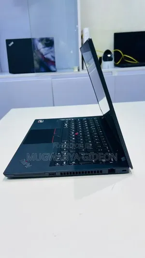 New Laptop Lenovo ThinkPad T14 G1 16GB AMD Ryzen 7 SSD 256GB