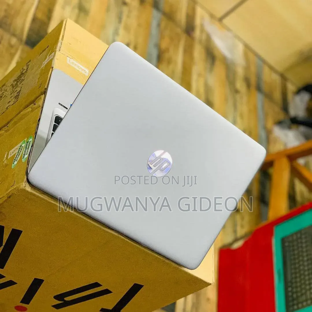 New Laptop HP EliteBook 840 G3 8GB Intel Core i5 SSD 256GB