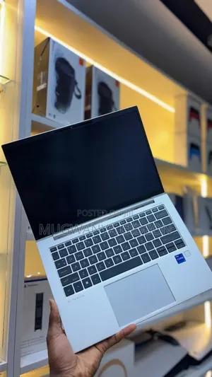 New Laptop HP EliteBook 840 G8 16GB Intel Core i7 SSD 256GB