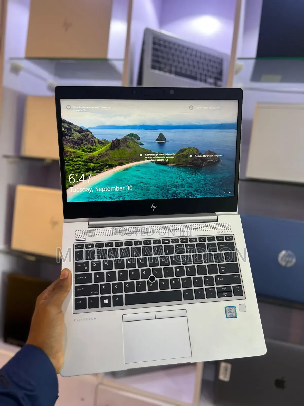 New Laptop HP EliteBook 830 G5 16GB Intel Core i7 SSD 512GB
