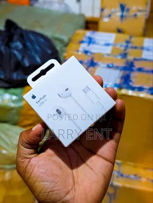 Apple USB Type-C EarPods for iPhone 15 Series With Mic