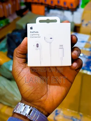Apple EarPods Lightning Wired Earphones for iPhone With Mic