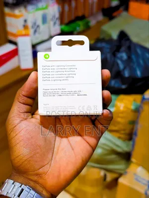 Apple EarPods Lightning Wired Earphones for iPhone With Mic