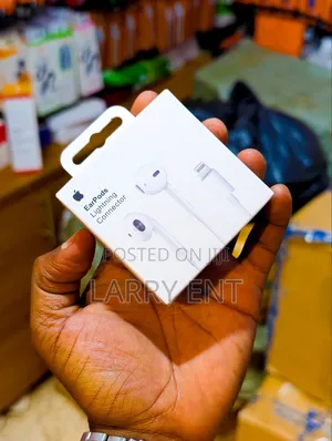 Apple Lightning EarPods Wired Headphones Clear Sound Mic