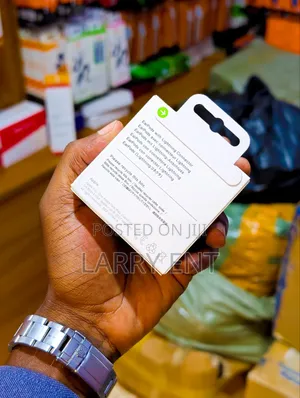 Apple Wired Earphones Lightning Connector for iPhone