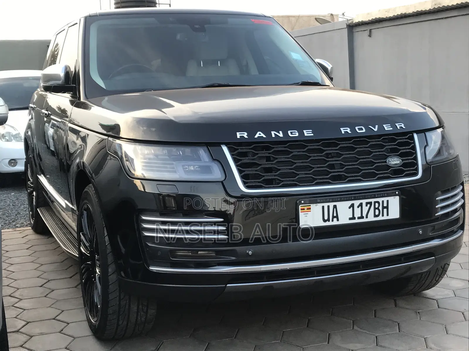 Land Rover Range Rover Vogue 2016 Black