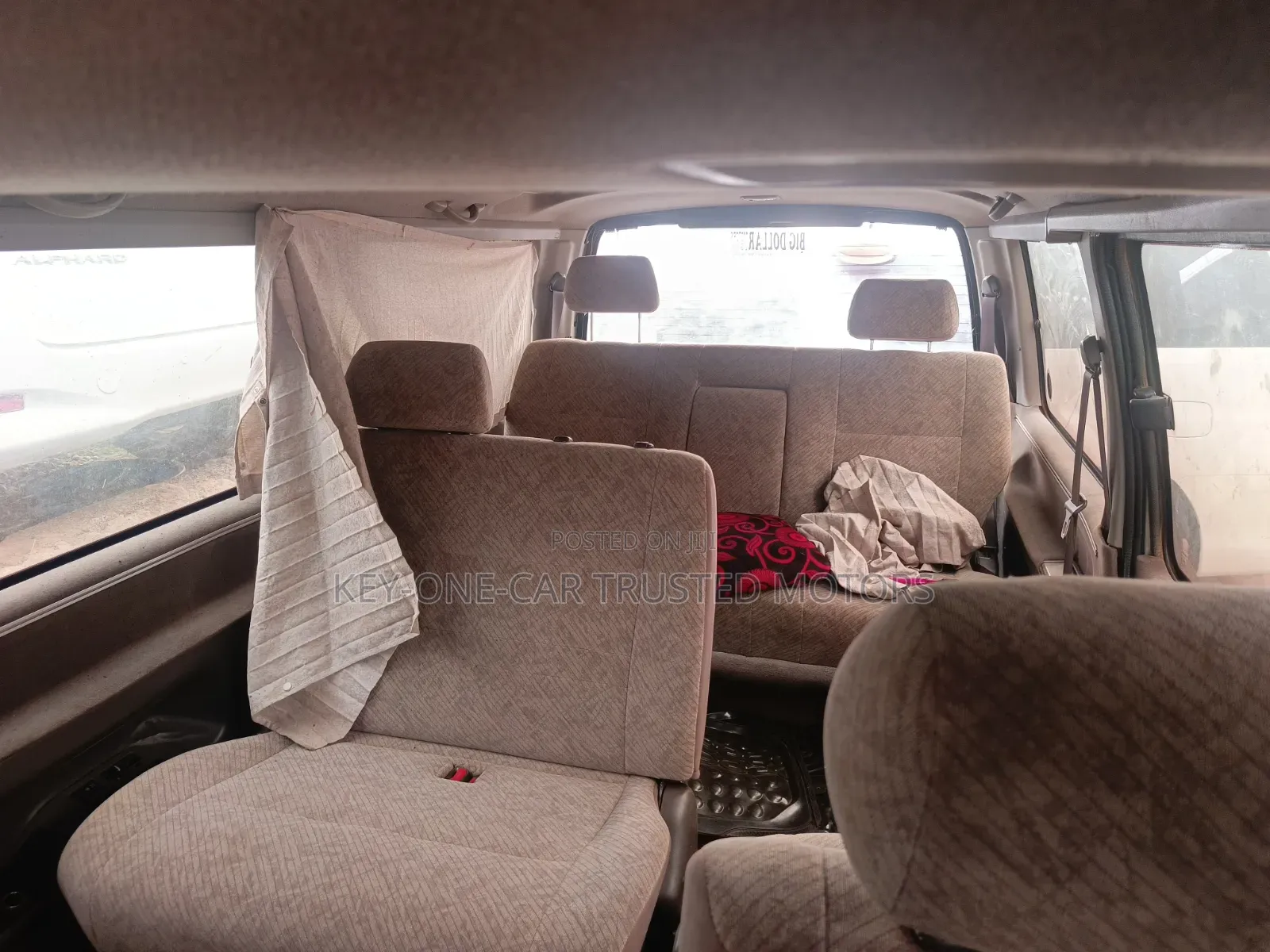 Toyota HiAce 1999 Gold