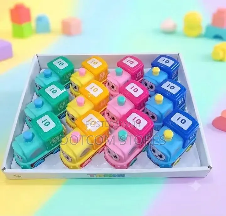 12pcs/Set Small Colorful Plastic Toy Trains