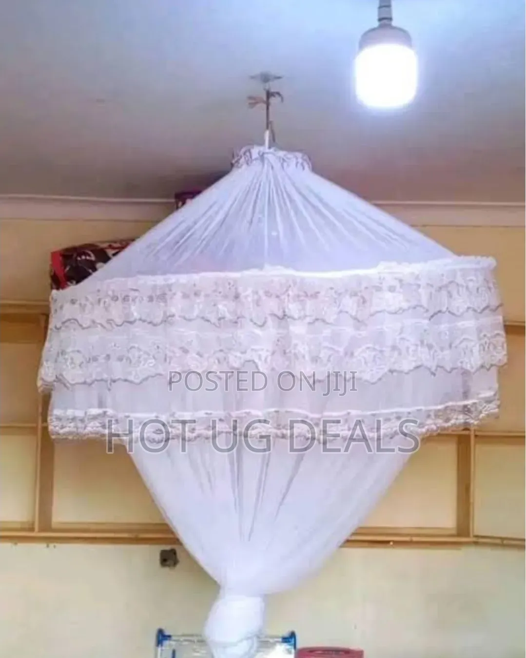 6x6 Round Hanging Mosquito Net - Colour May Vary