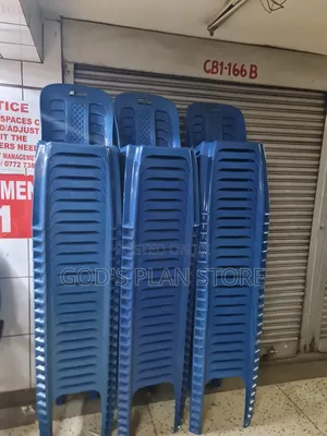 Layisi Plastic Chairs Plastic Chairs for Indoor Outdoor Bars /Churches